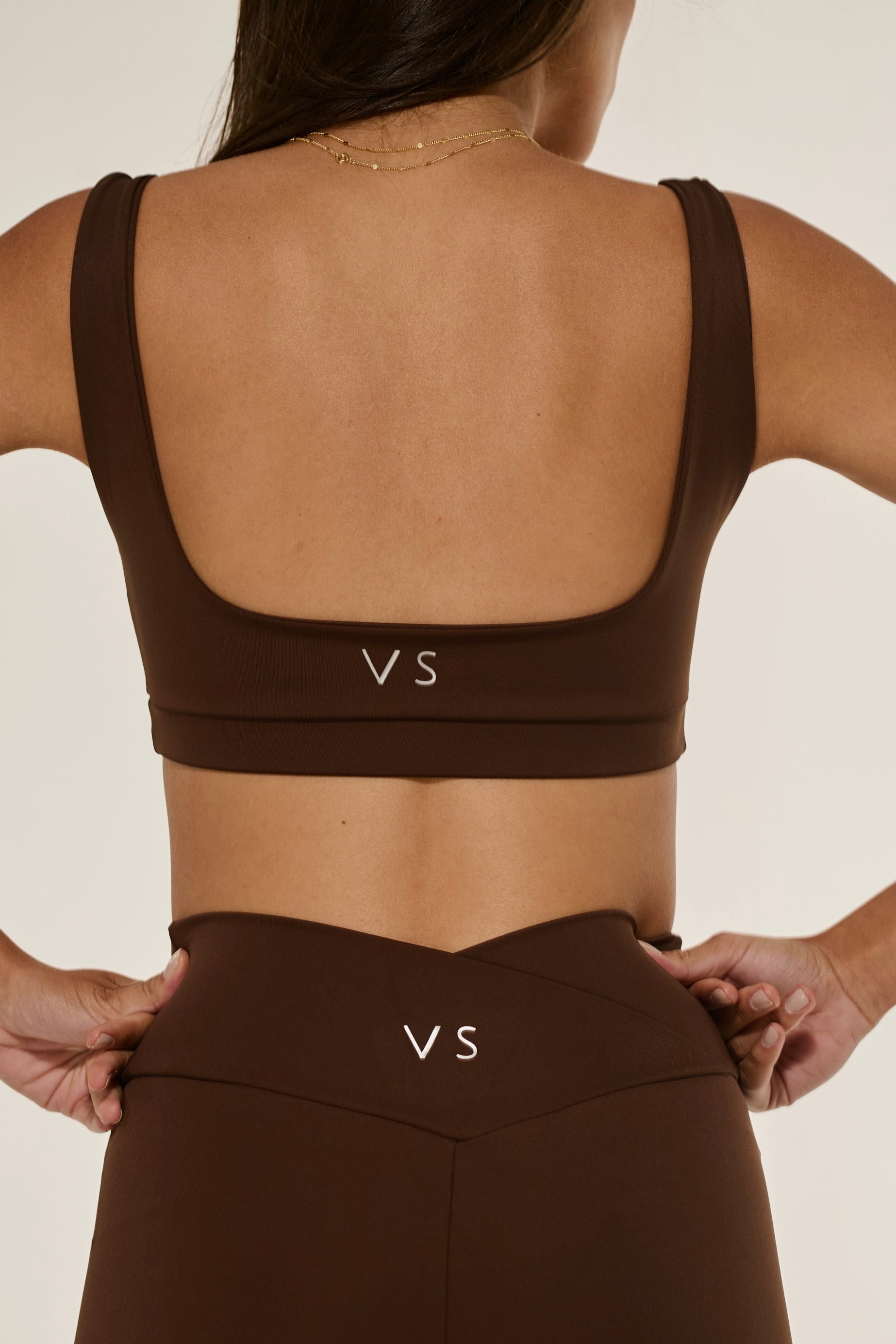 Top Reto Marrom Coffee