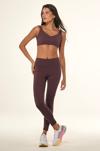 Calça Legging com Recortes Marrom Ébano