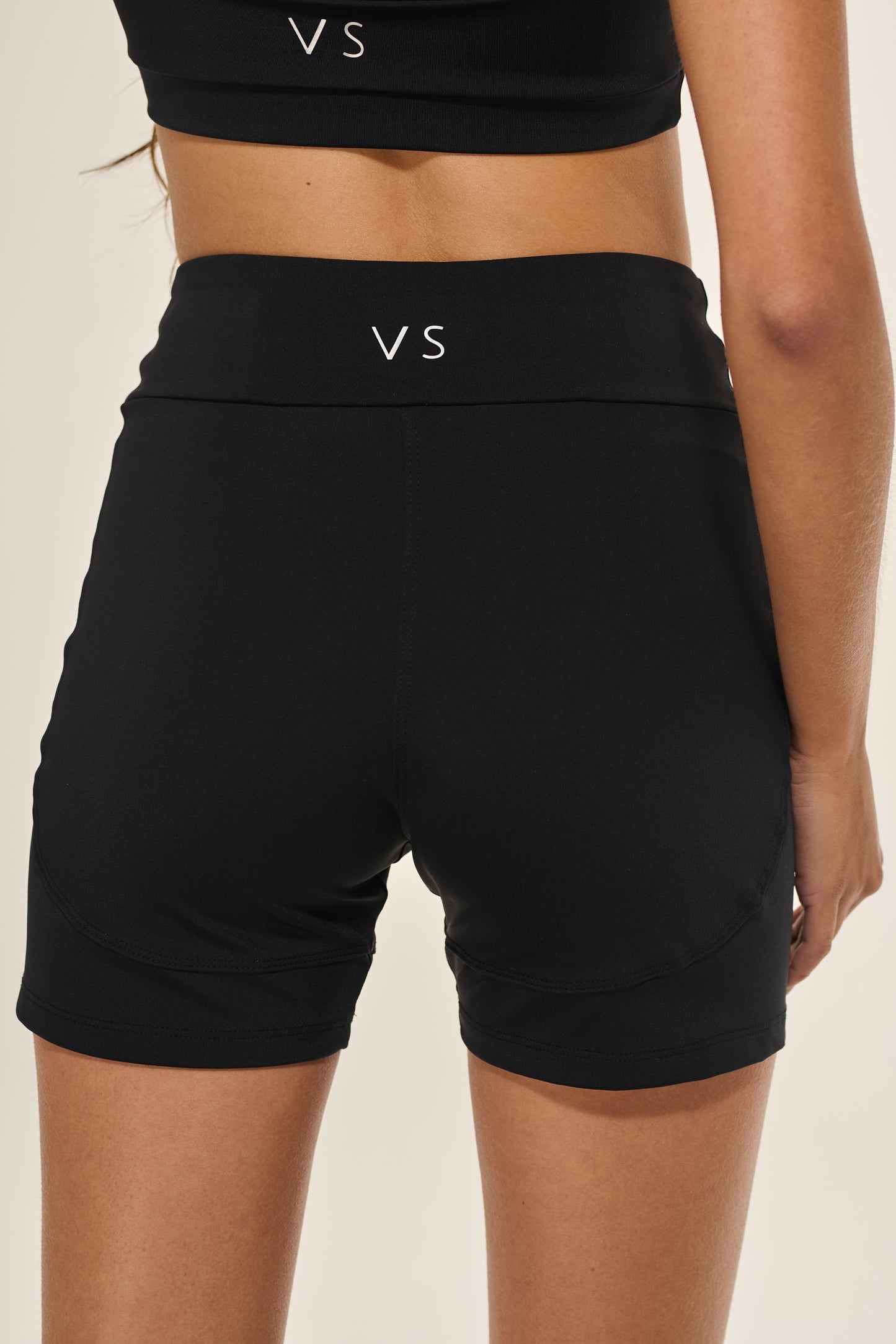 Bermuda Fitness Preto